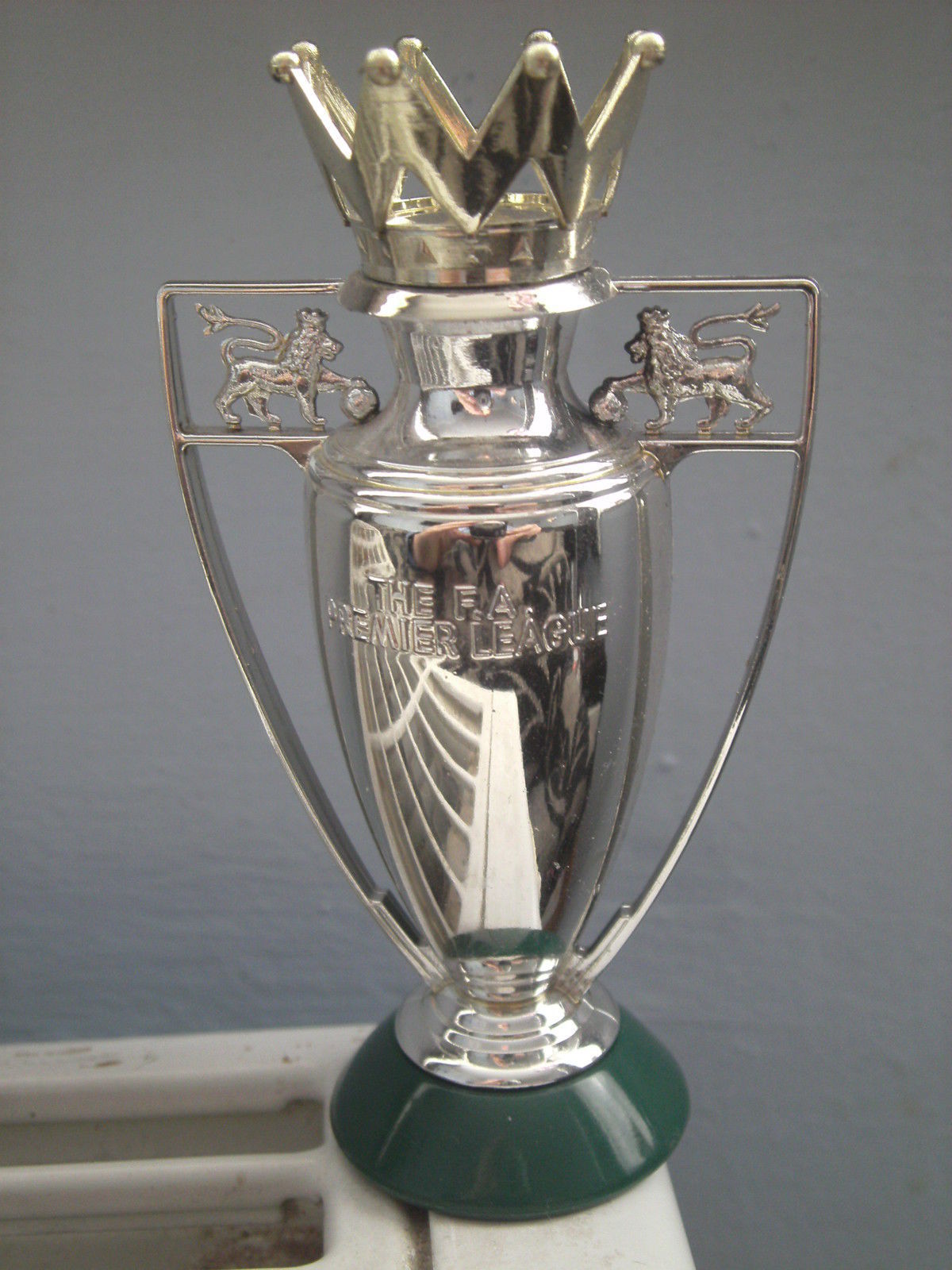 Subbuteo Premier League trophy - Subbuteo Online